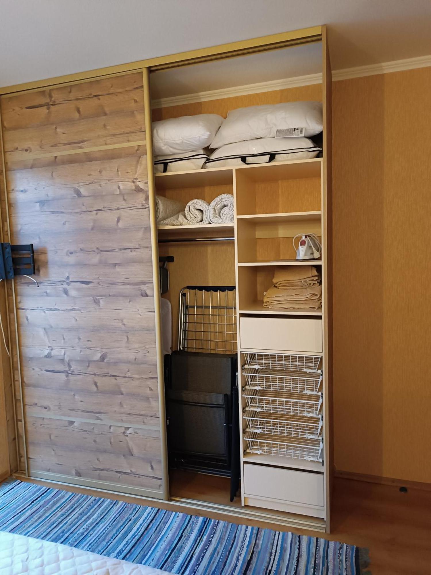 Quiet Dzelzavas Street Apartment Рига Екстер'єр фото
