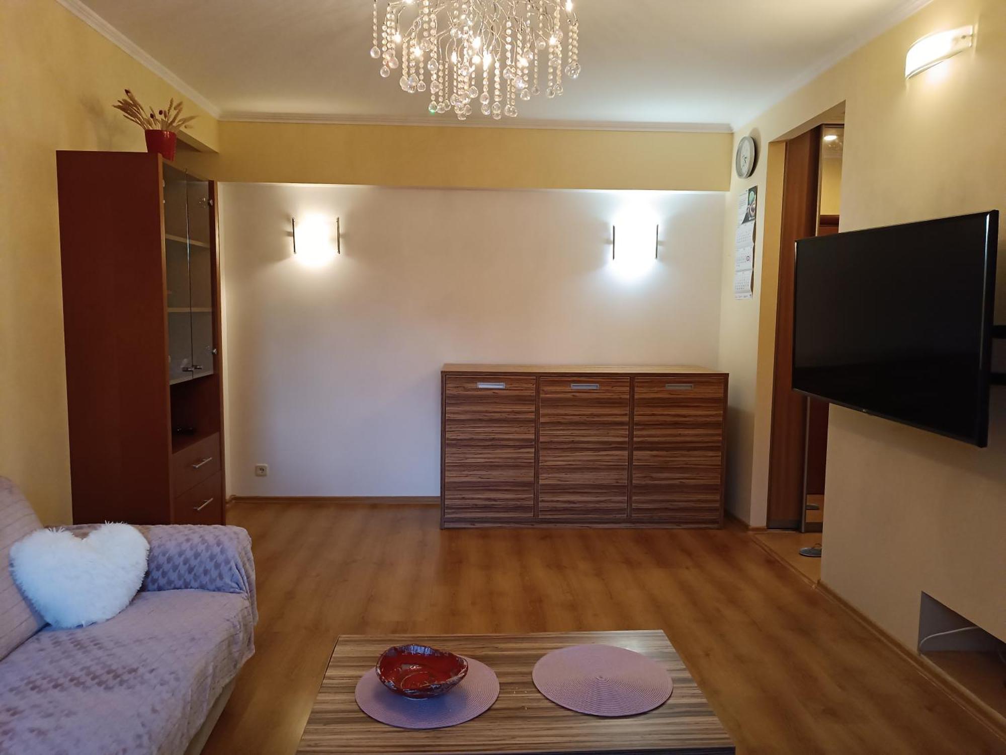Quiet Dzelzavas Street Apartment Рига Екстер'єр фото